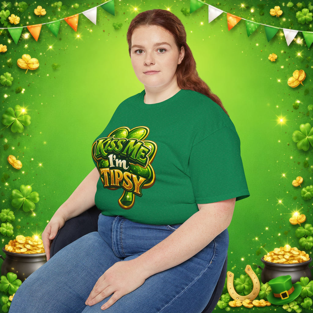 Kiss Me I’m Tipsy St. Patrick’s Day T-Shirt – Funny Irish Drinking Shirt