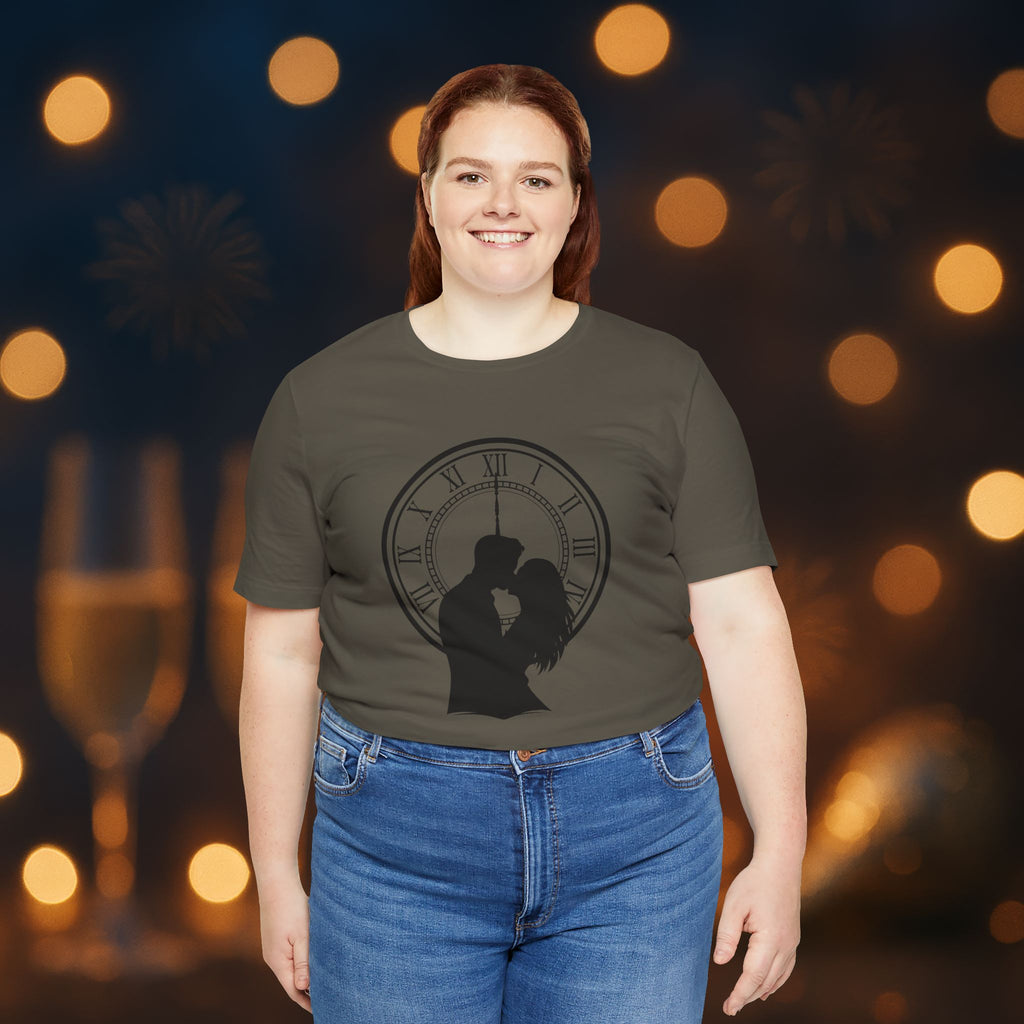 Midnight Kiss New Year’s Eve T-Shirt – Romantic Clock Silhouette Celebration Tee