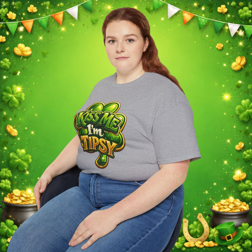 Kiss Me I’m Tipsy St. Patrick’s Day T-Shirt – Funny Irish Drinking Shirt